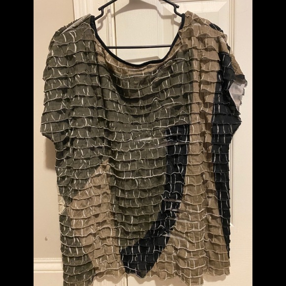 Layered Ruffle Shirt - Picture 2 of 3